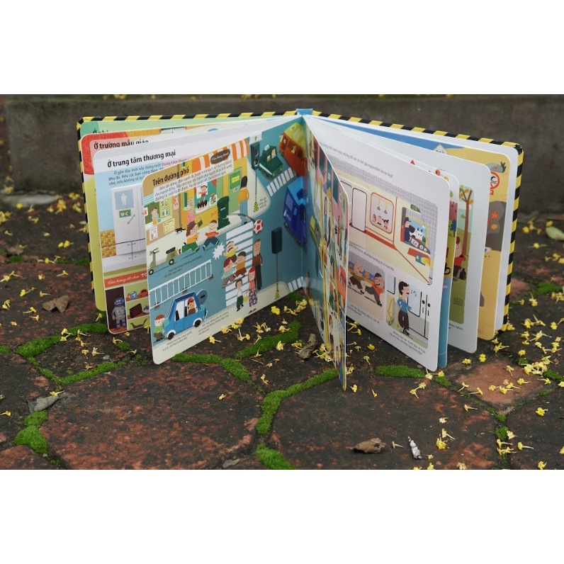 SÁCH - Bách khoa kỹ năng sống đa tương tác - 60 bài học an toàn giúp con tự bảo vệ bản thân