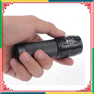 Đèn pin siêu sáng police x2000 loại tốt