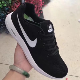 Giày thể thao nam nữ chạy bộ