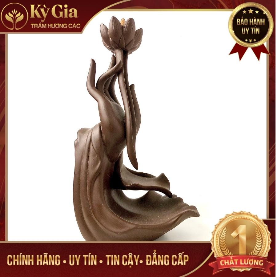 Thác Khói Trầm Hương Tay Phật Đỡ Sen Kỳ Gia Trầm Hương Các- Phong Thủy- Trang Trí