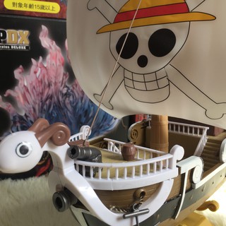 Mô hình Tàu hải tặc Going Merry