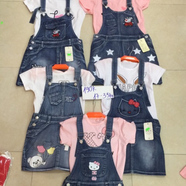 Yếm bò bé gái