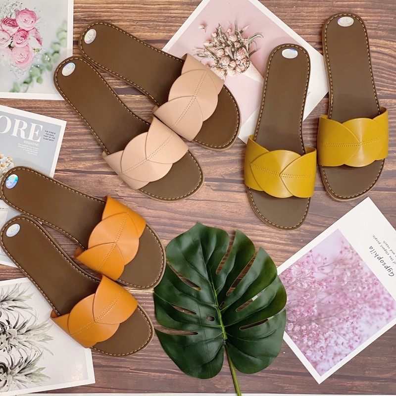 Dép nữ quai bản chiếc lá to