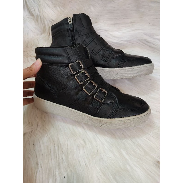 Bốt da thật size 38