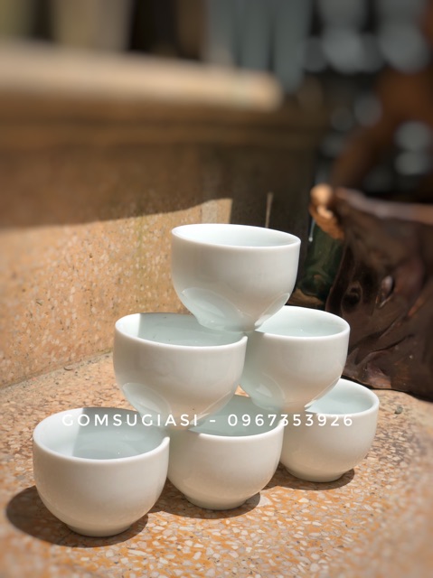 CHÉN TRẮNG BÁT TRÀNG-HÀNG ĐẸP