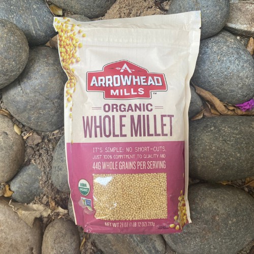 Date T7/22 - Hạt kê hữu cơ đã bóc vỏ Arrowhead Mills 793g