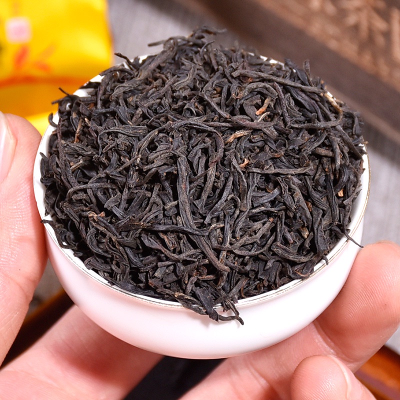 HỒNG TRÀ CHÍNH SƠN TIỂU CHỦNG VŨ DI SƠN THƯỢNG CẤP 330 GRAM (ĐÓNG THÙNG GỖ CÓ NIÊM PHONG)