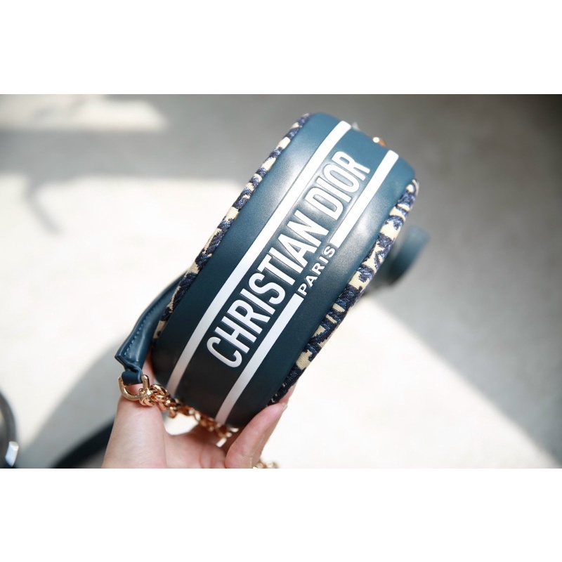 Túi Dior Bobby 2022