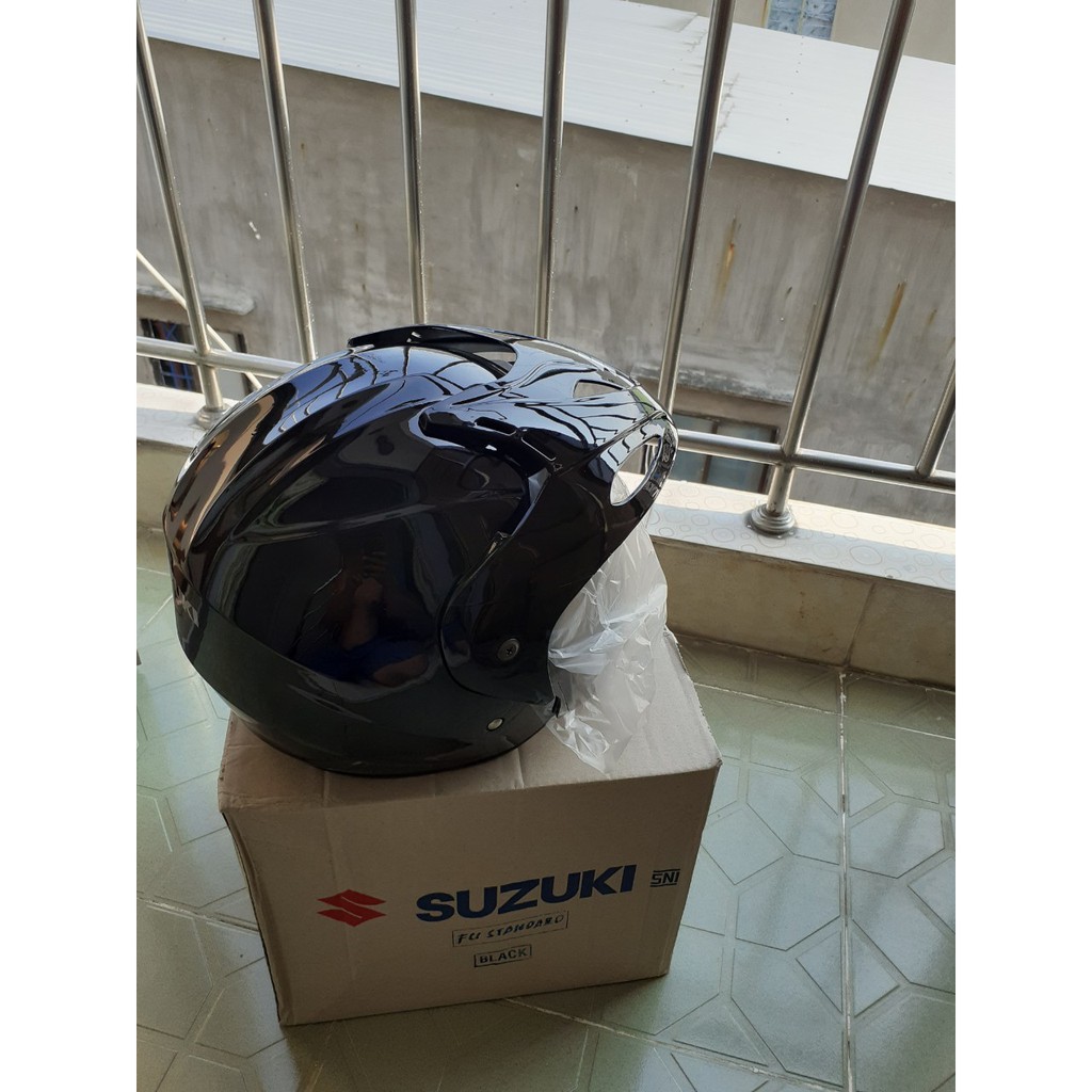 Mũ bảo hiểm 3/4 Suzuki nhập khẩu theo xe satria từ Indonesia