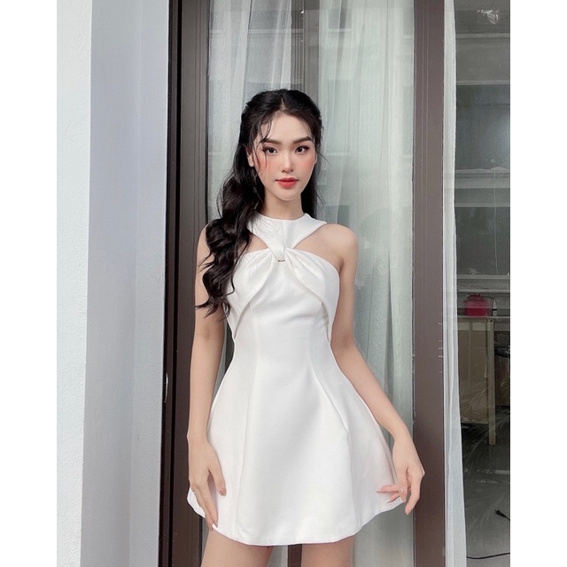 WHITE TWIST NECK DRESS Váy cổ xoắn
