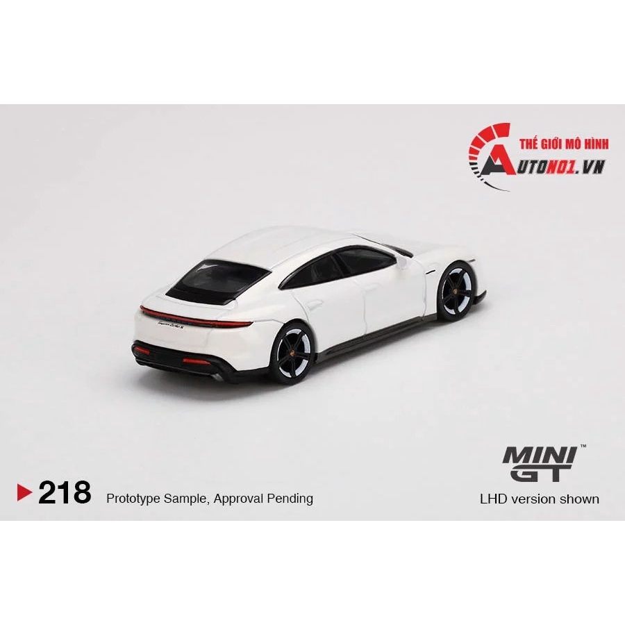 Mô hình xe Porsche Taycan Turbo S 1:64 Minigt