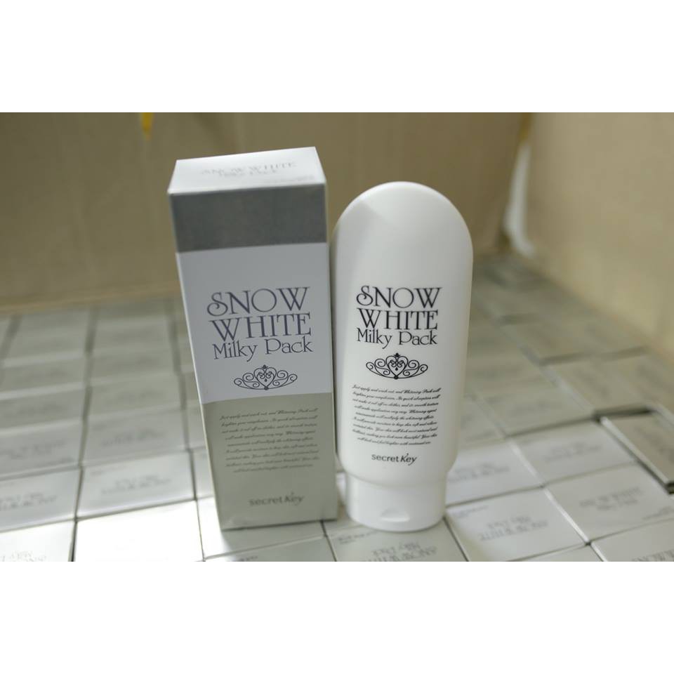 Kem tắm trắng cả mặt và toàn thân Snow White Milky Pack (Face & Body).