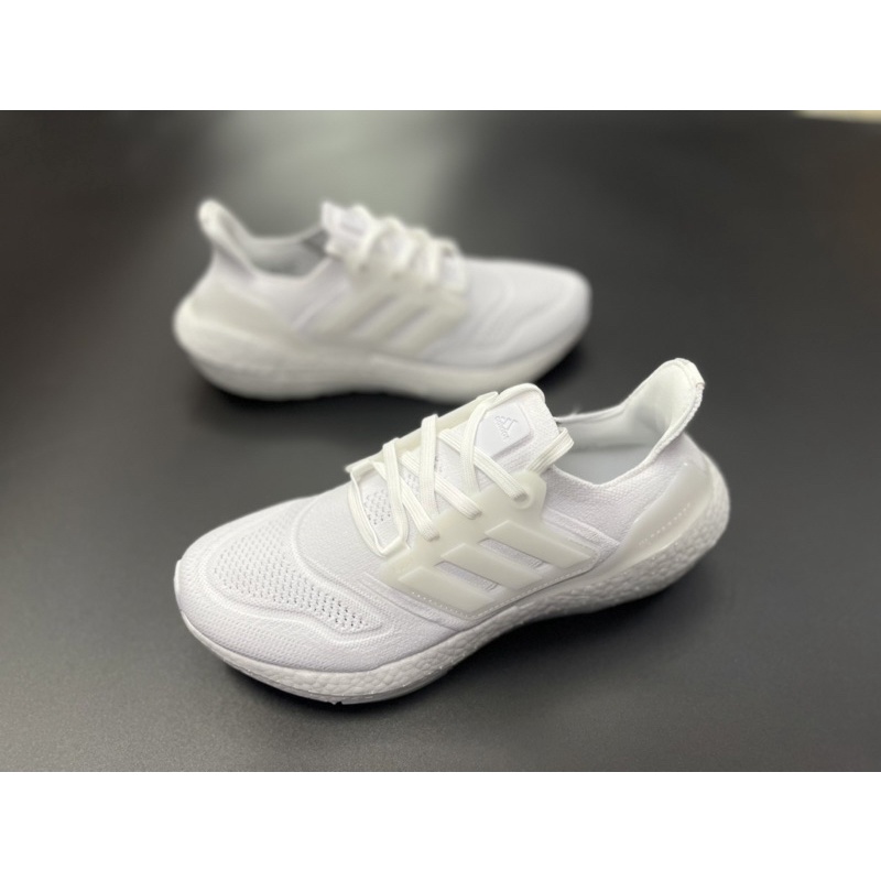 GIÀY ULTRA BOOST 2021 NAM CAO CẤP GYM THỂ THAO (TRẮNG)