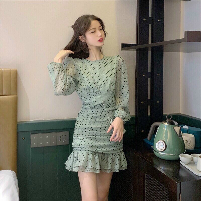 VÁY CHẤM BI DÁNG ÔM