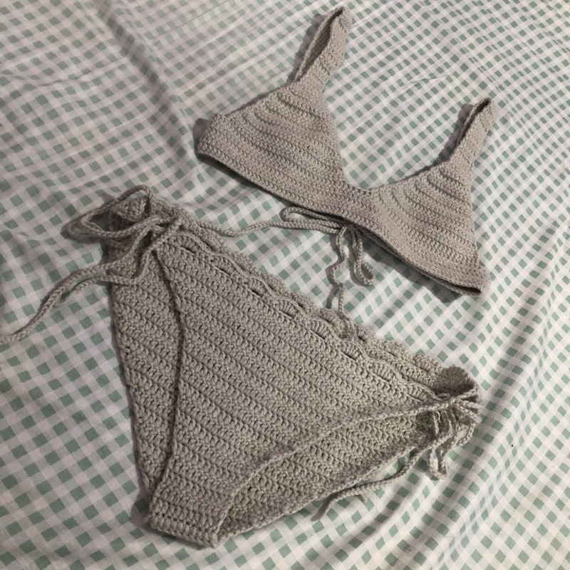 Quần bikini móc len handmade