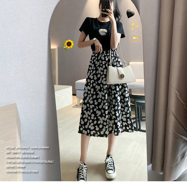 Chân Váy Maxi Lưng Cao In Họa Tiết Hoa Cúc Cho Nữ D141 | BigBuy360 - bigbuy360.vn