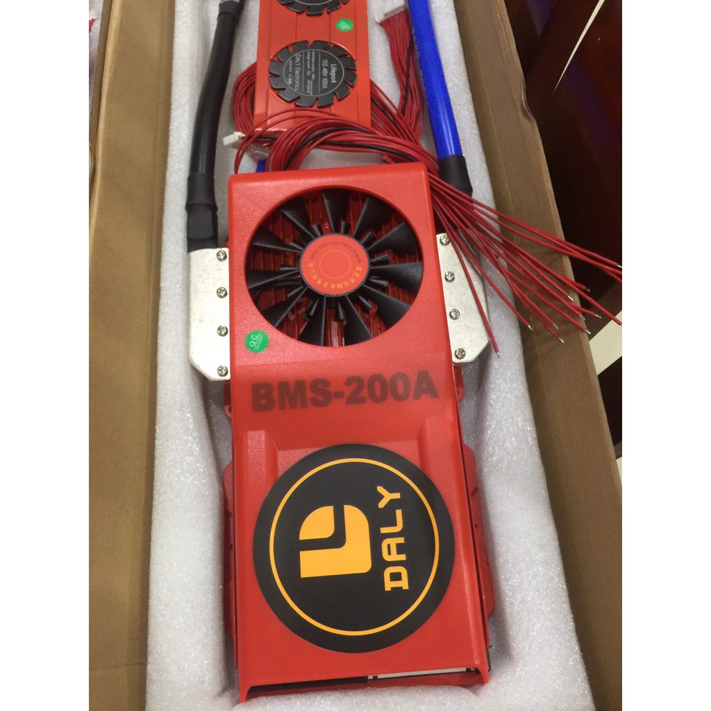 Mạch bảo vệ pin LifePO4 15S 16S 48V 100A 150A 200A 400A