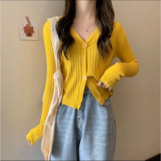 Áo len tăm cadigan cúc nhựa