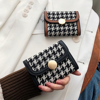 Ví ngắn ví đựng tiền gập gọn cầm tay mini nữ Sara viền da họa tiết vải thêu cổ điển 02S