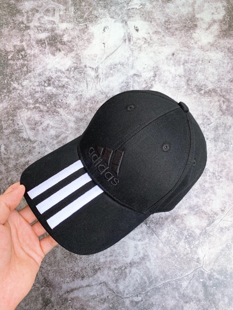 Nón adidas 3 sọc trắng