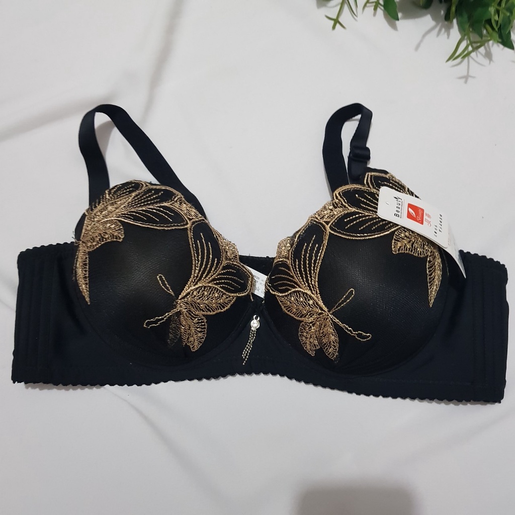 Áo Lót giày nâng cho các mẹ mạc dài loại không gọng, mút giày  4 cm đẹp 885