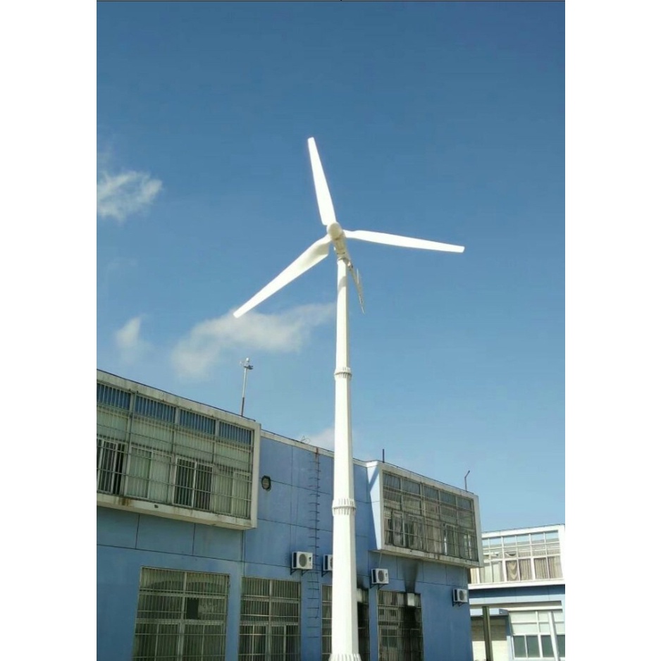 Tuabin gió, máy phát điện gió 2kw. đường kính cánh Tuabin Gió 3,2m.  Tốc độ khởi động 1,2m/s