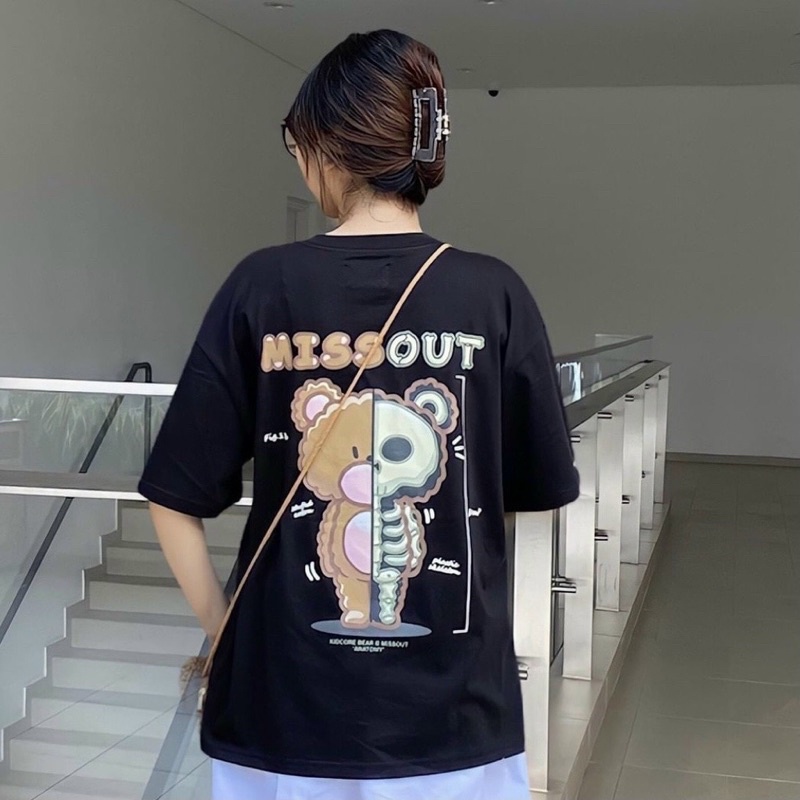 Áo Thun Tay Lỡ Unisex MISSOUT GẤU màu ĐEN/TRẮNG 🧸 FREESHIP 🧸 Form Nam Nữ Unisex - Kiểu áo phông cổ tròn form rộng