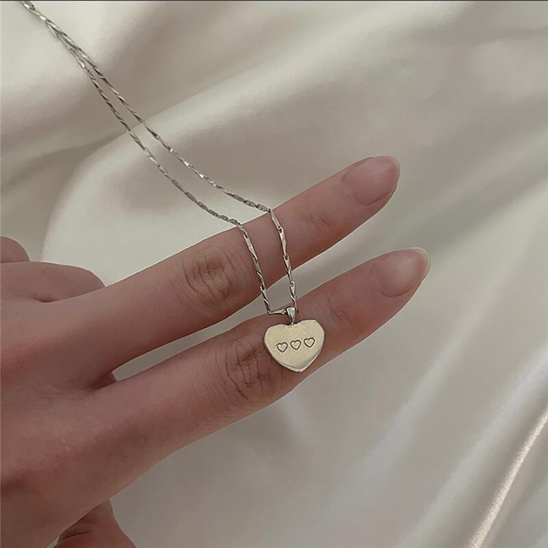 Female student bow / love clavicle chain / temperament high-end ins fashion accessories