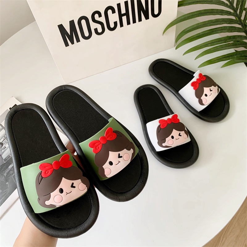 JY083-Q6-C3  - Dép cao su đế tròn quai sticker