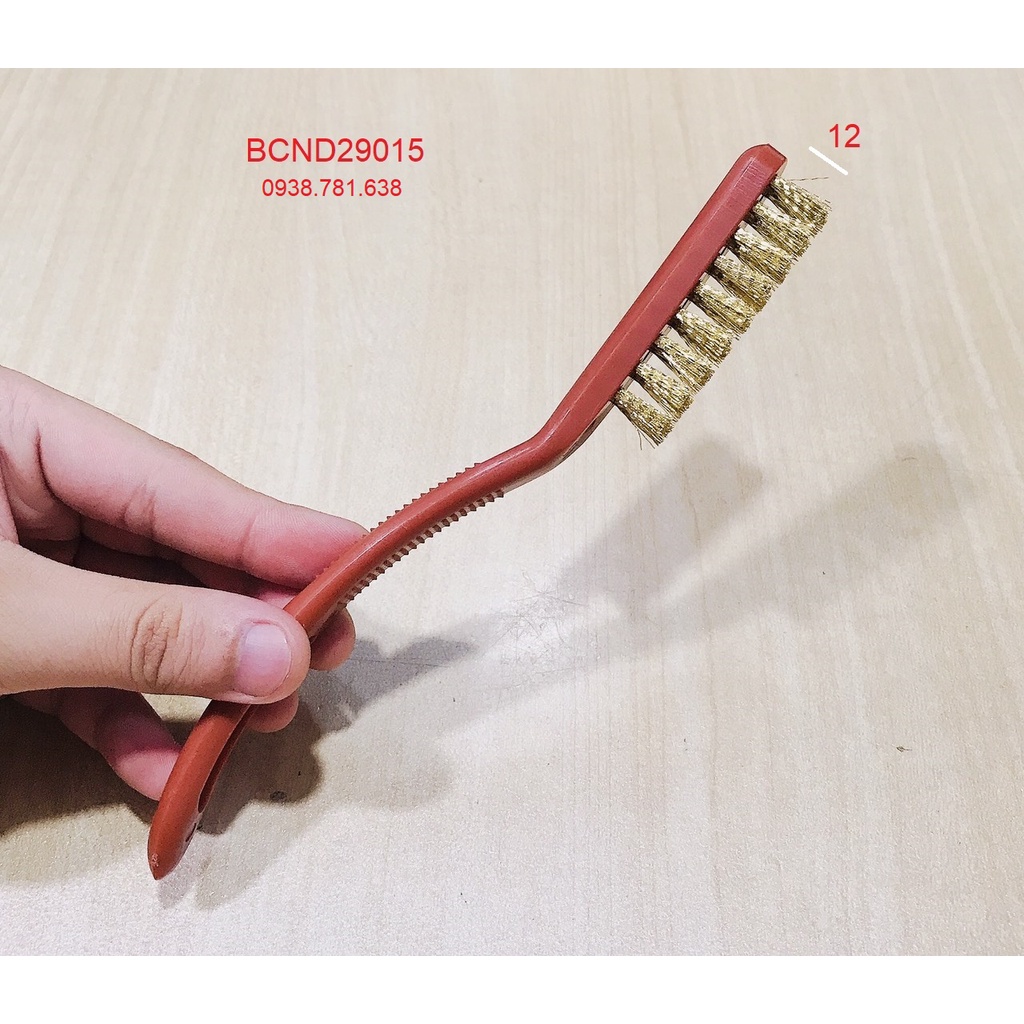Bàn Chải Cán Nhựa Sợi Cước Đồng 29015