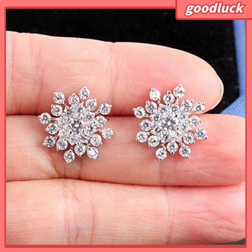 Đôi Khuyên Tai Hình Hoa Tuyết Đính Đá Thời Trang Cho Nữ