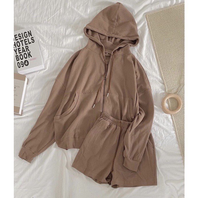 ❤️ SIÊU PHẨM ❤️ Set Bộ Áo Hoodie Nhung Tăm Có Khóa Kéo Nón Liền Cho Nữ Dáng Rộng Kèm Quần Short Nhiều Màu Cho Khách SL