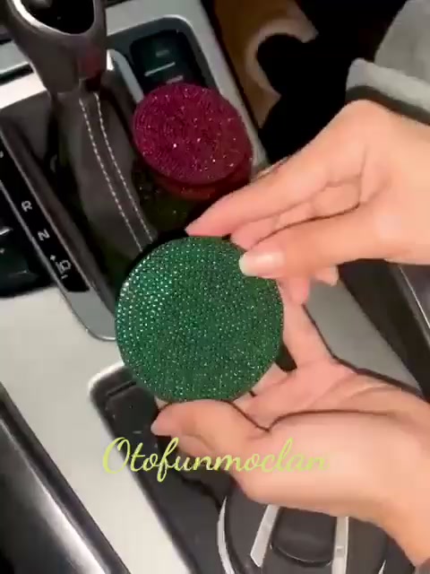 Miếng lót cốc chống trượt trên ô tô Full đá sang chảnh - cách nhiệt trang trí xe hơi | BigBuy360 - bigbuy360.vn