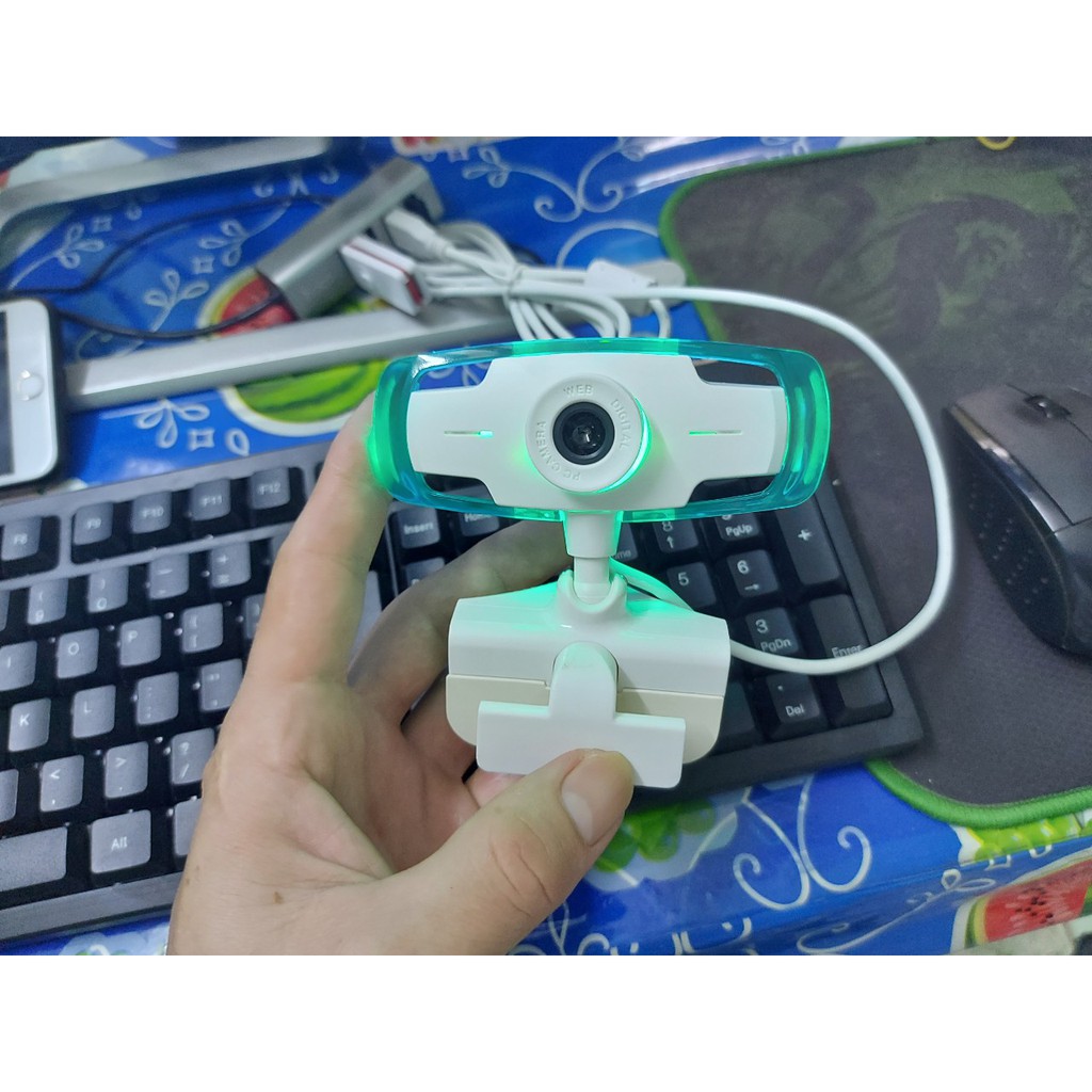 Webcam máy tính có led chủ động tắt mở dạng kẹp HD 720p | BigBuy360 - bigbuy360.vn