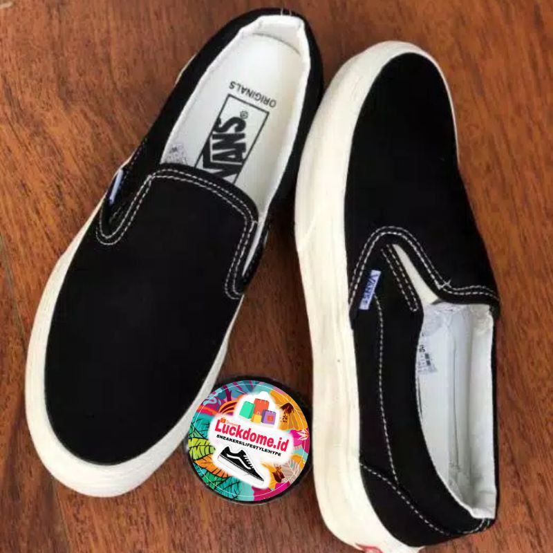 Giày Vans Slipon Og Màu Trắng / Đen Kiểu Dáng Trẻ Trung Năng Động