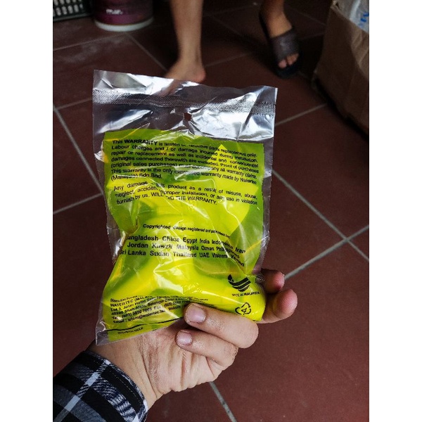 Vòi gạt nhựa malaisia