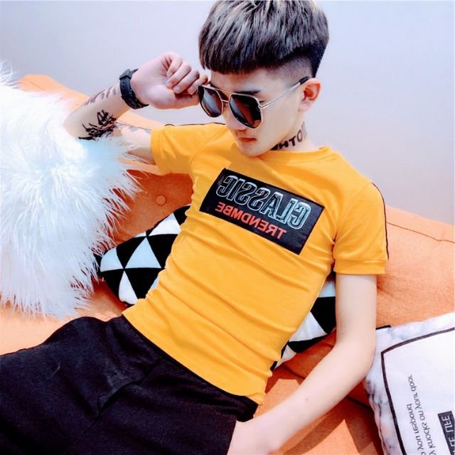 Áo thun nam tay ngắn in CLASSIC áo thun teen nam nữ hot | BigBuy360 - bigbuy360.vn