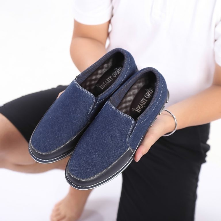 HỒNG THẠNH - Bata / Sneaker - 4755