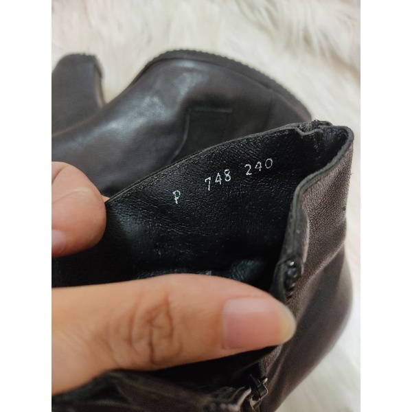 Bốt da thật size 36,5-37 mỏng