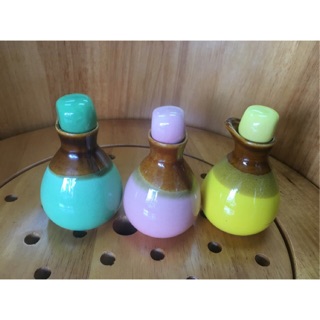 Lọ gốm đựng tinh dầu trong spa