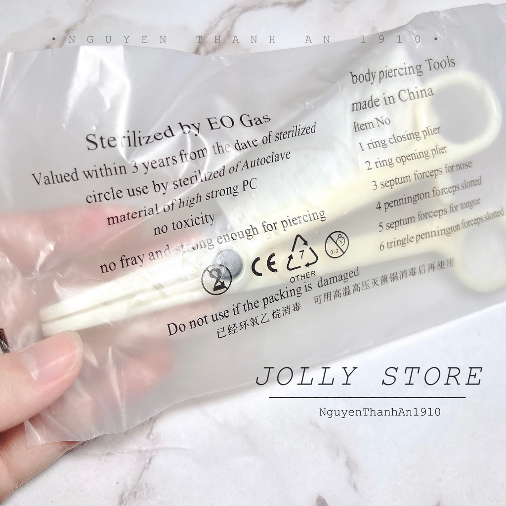 Kẹp dụng cụ hỗ trợ xỏ khuyên bằng nhựa JOLLY dạng đầu tròn hở có thể xỏ môi mũi rốn,...