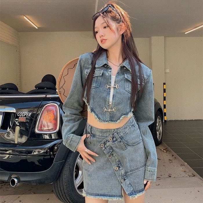 Spicy girls feel irregular short style long sleeved denim jacket hip skirt women summer 2022 new two-piece suit