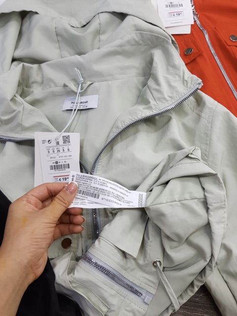 Áo khoác gió Pull&amp;Bear hàng dư xịn