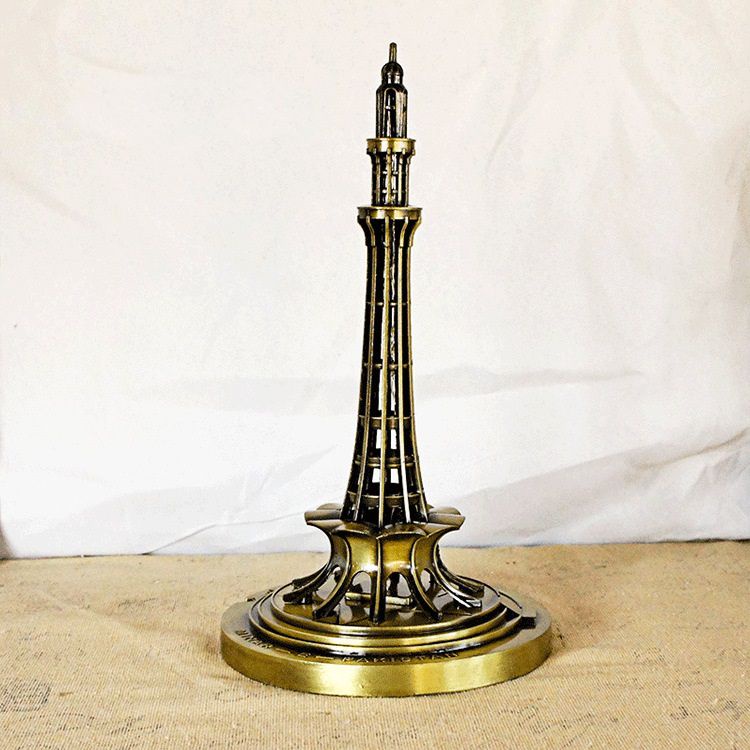 Mô hình Tháp Pakistan Minar bằng kim loại có đèn LED