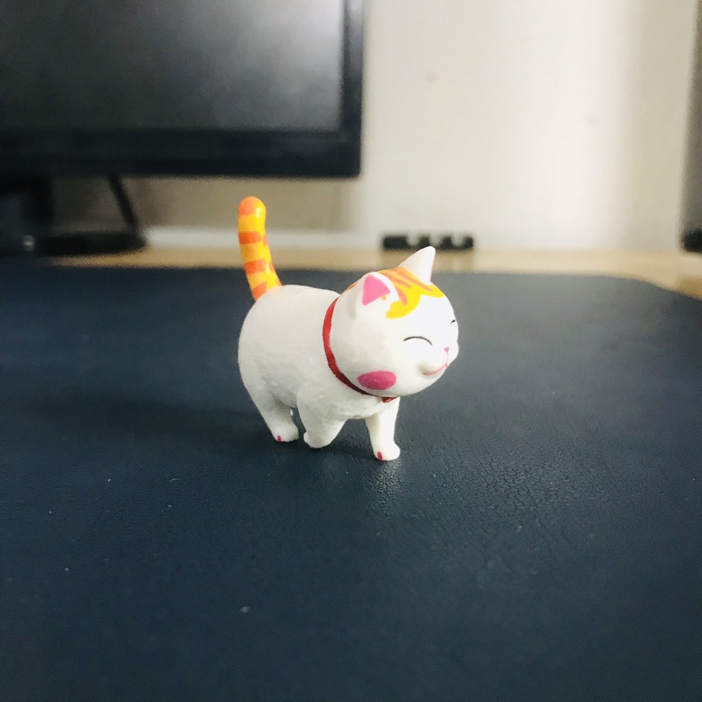 Mèo mô hình trang trí taplo xe hơi, tiểu cảnh, bàn học, bàn làm việc siêu cute Big Cat Shop