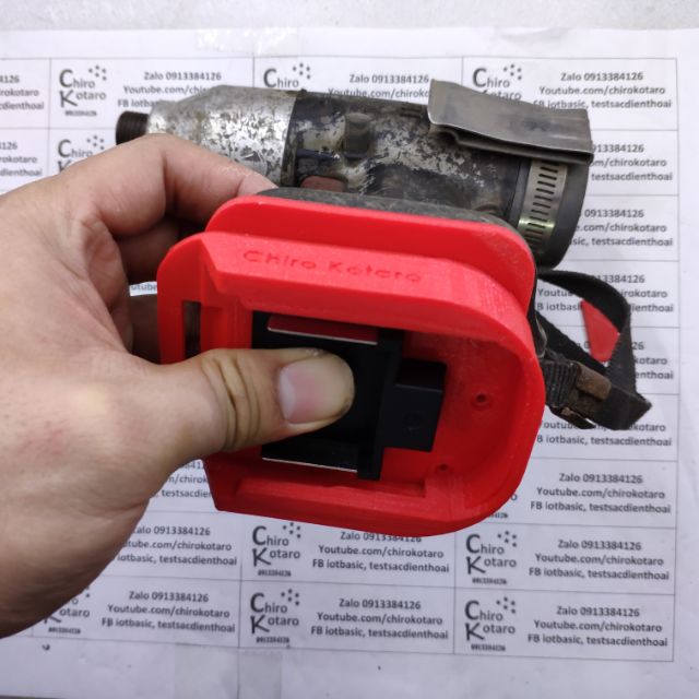 Đế chuyển hộp pin National 12v sang hộp pin Makita cài