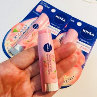 SON DƯỠNG NIVEA GIỐNG V