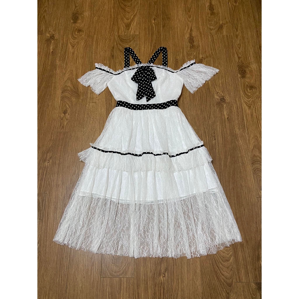 Váy elise size S và size L, eo 74cm, rất mới