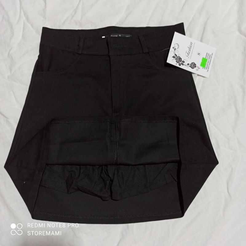 Chân váy Kaki chữ A ngắn màu Đen Trắng có quần trong cạp lưng cao túi 2 bên mặc đi làm công sở đi chơi đi học | BigBuy360 - bigbuy360.vn