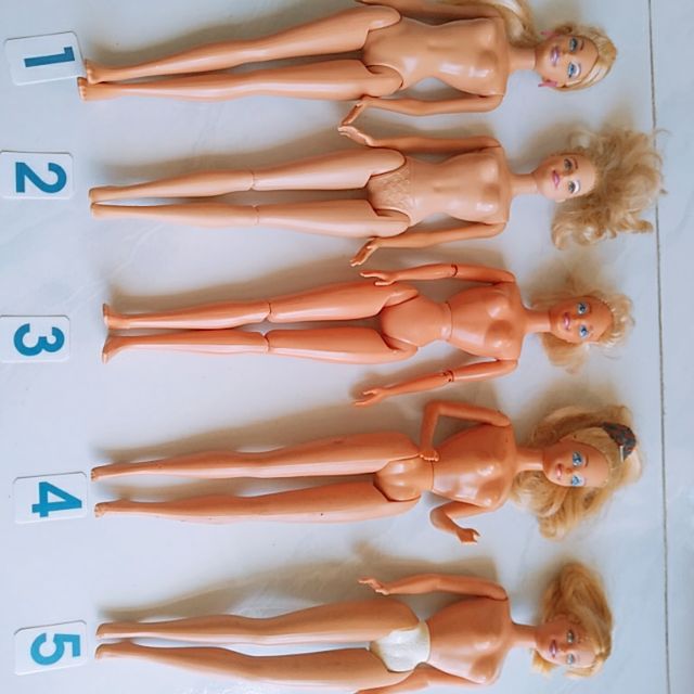 Búp bê barbie used lỗi